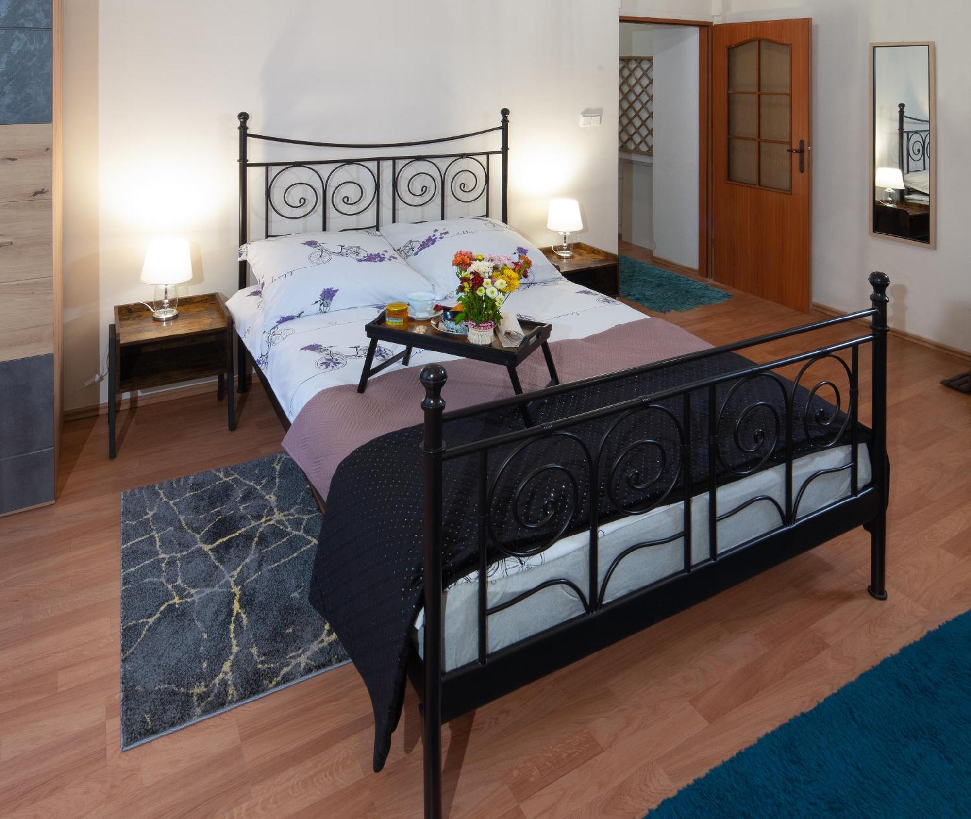 Appartamento Czar Prowansji - Comfy & Quiet Near Rynek&Train Station Netflix Cracovia Esterno foto